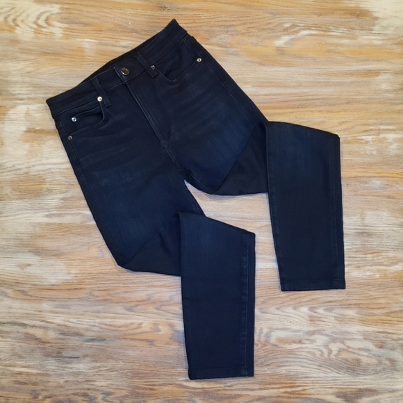 Joe's Jeans Denim - Joe's Jeans The Charlie Flawless High Rise Skinny Ankle in Cassidie Size 26